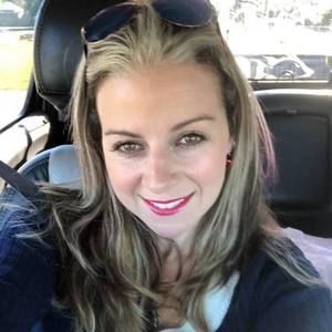 Meet your Posher, Candis